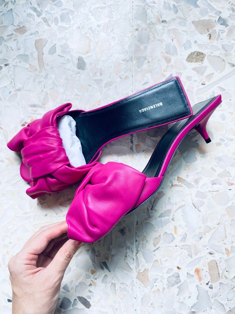 Balenciaga square hotsell knife bow sandals