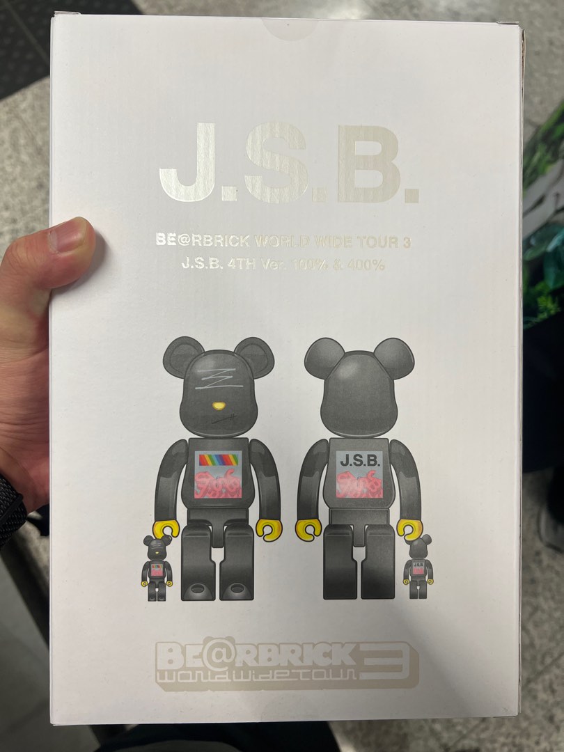 BE@RBRICK WORLD WIDE TOUR 3 100% 400%-