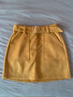 (Category: ) located in . Submitted by clearingmyroomplshelp (Listing ID 1230440826, Image 1). Description: .