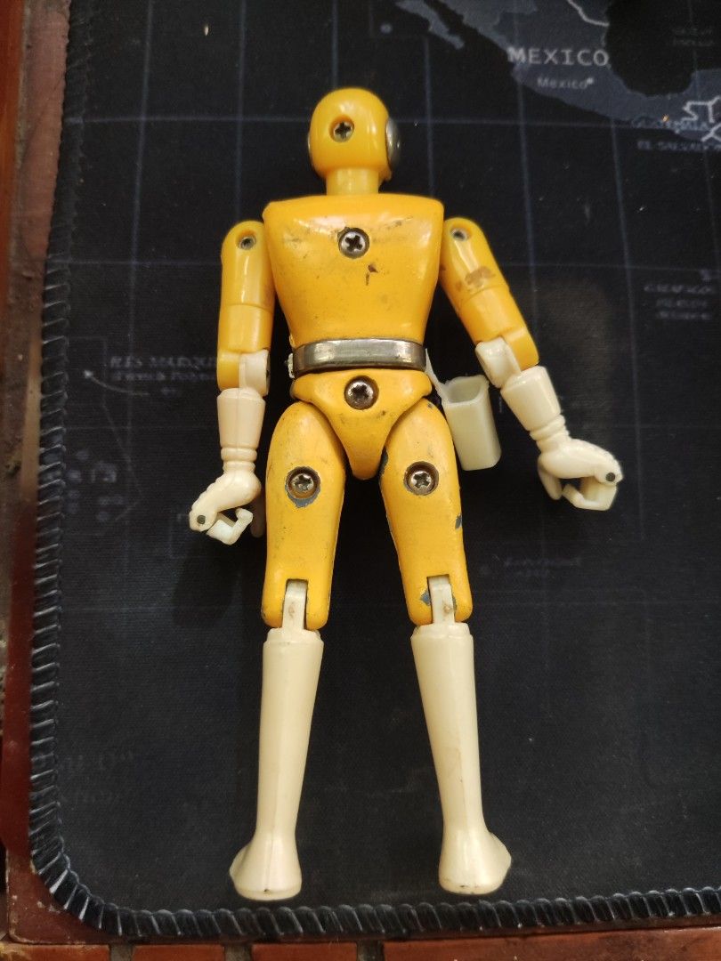 Bioman Yellow 4 (Taiwan) (Category: Vehicle & Diecast Models) located in Calamba. Submitted by aaronrei (Listing ID 1230355918, Image 2). Description: Yellow 4 Taiwan Diecast wysiwyg vintage.