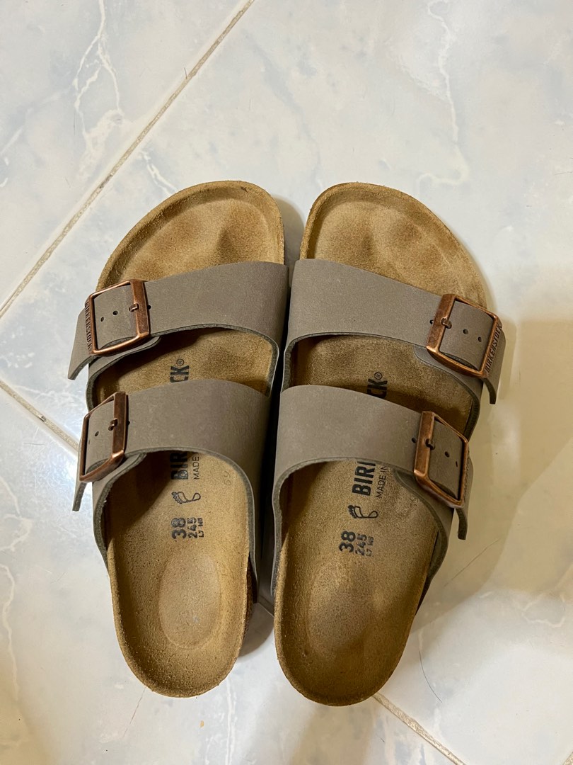 Birkenstock shop suntec city