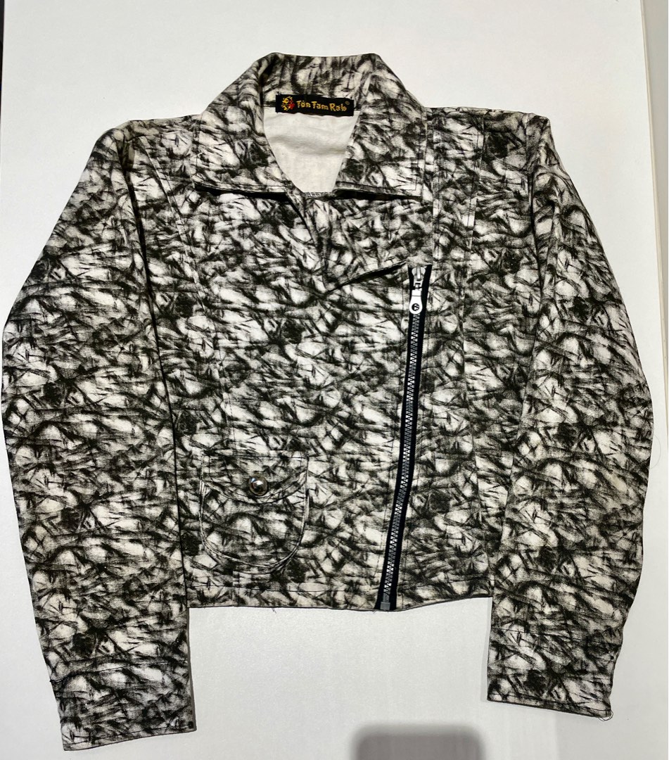 cropped blazer off white