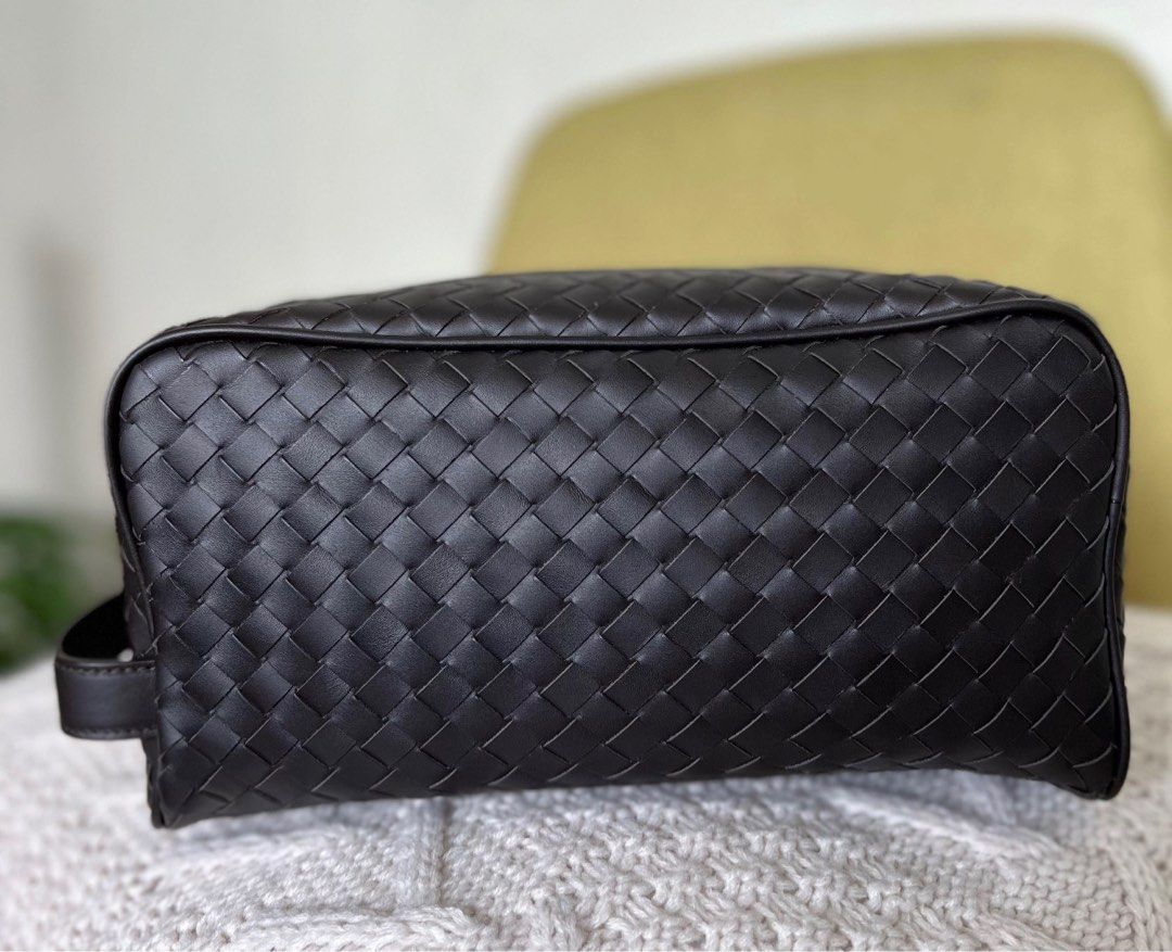 Bottega veneta wash bag deals