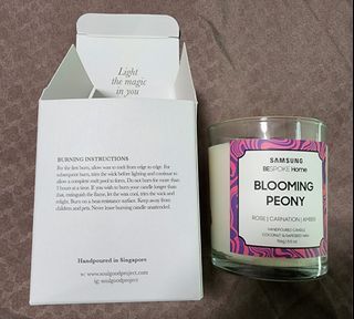 Brand new handpoured candle Blooming Peony