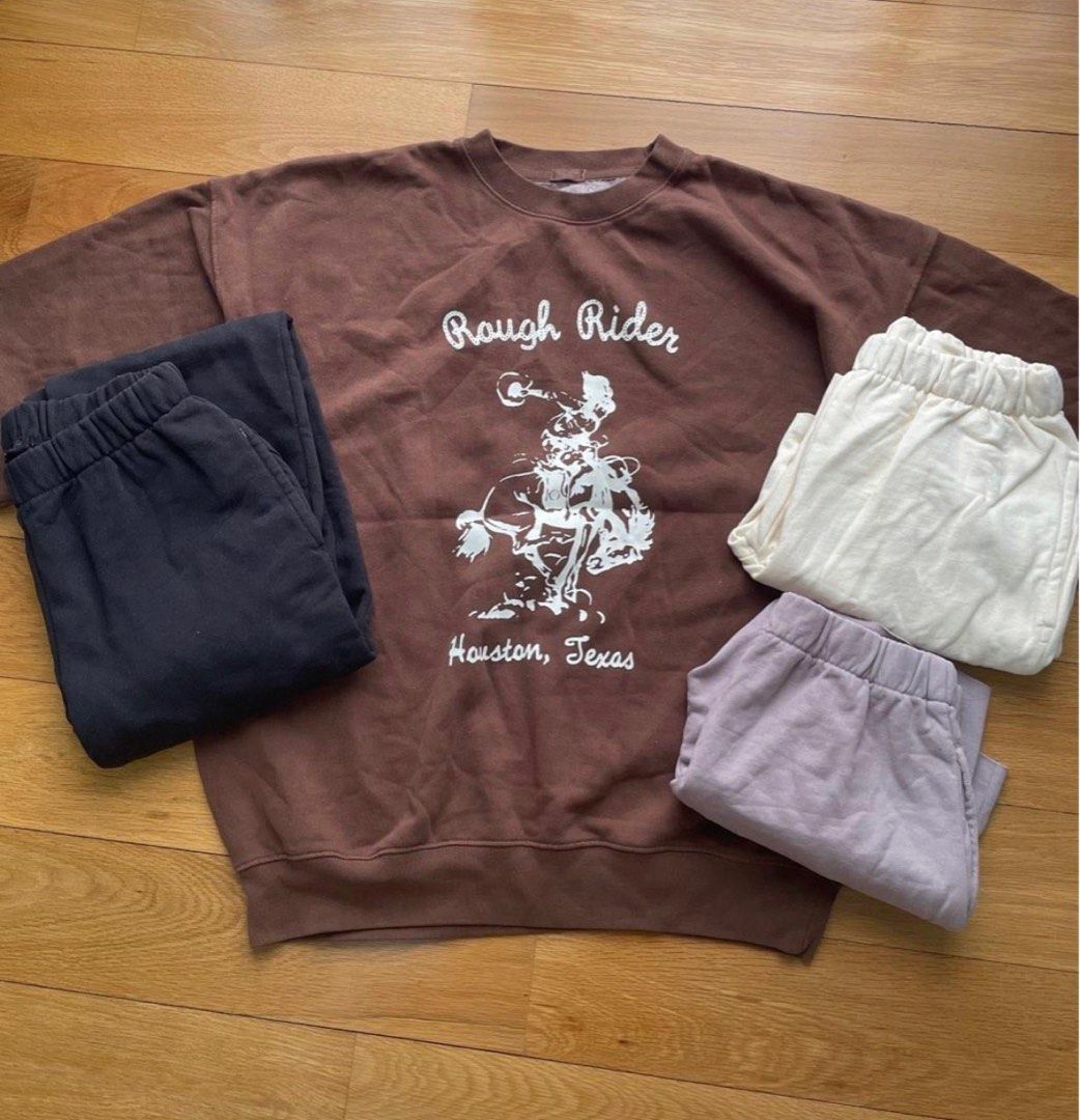 Brandy Melville Rough Rider Erica Sweatshirt Pullover