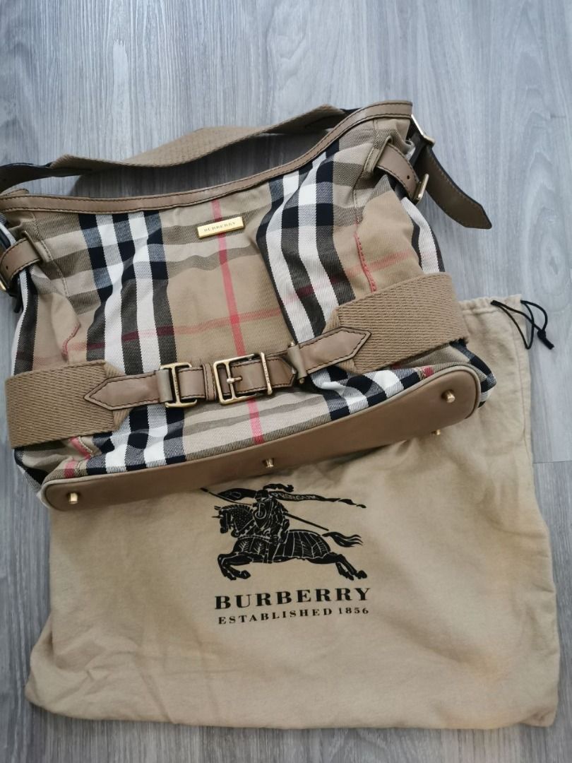 Burberry prorsum shoulder bag Women s Fashion Bags Wallets
