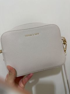 （分類：）位於 。 由 karyccy 提交（商品編號 1230498973，圖片 1）。簡介： 。