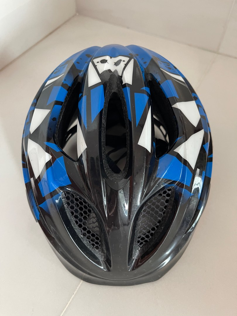 Child bike helmet, Sports Equipment, Bicycles & Parts, Parts