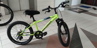(Category: ) located in . Submitted by lookar (Listing ID 1230404892, Image 1). Description: .