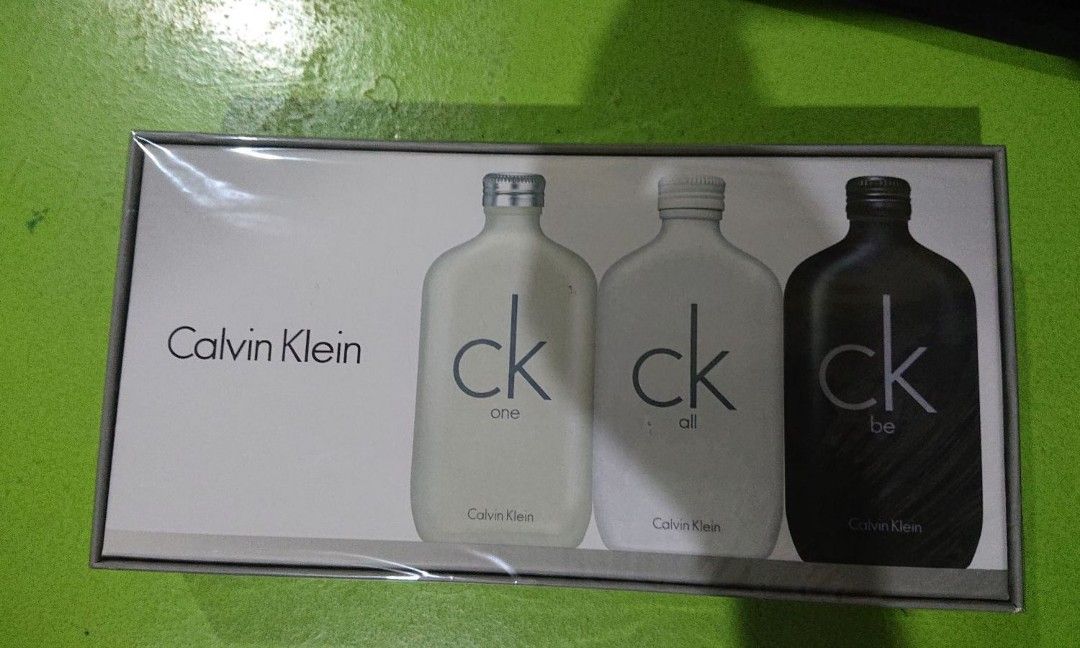 Calvin klein sales tester set