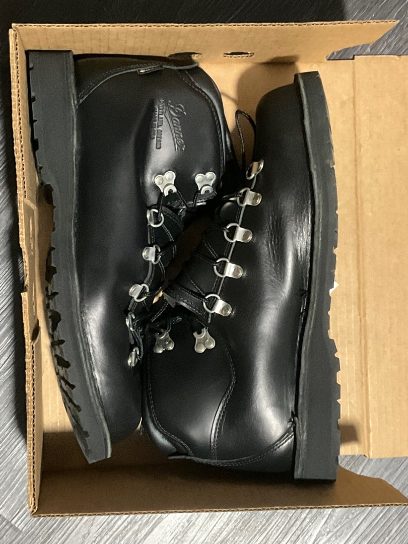 Danner Mountain Pass Horween Leather Made in USA Men s Fashion