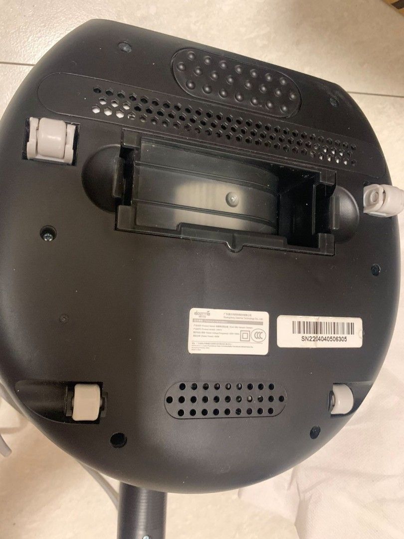 Deerma dustmite vacuum cleaner on Carousell