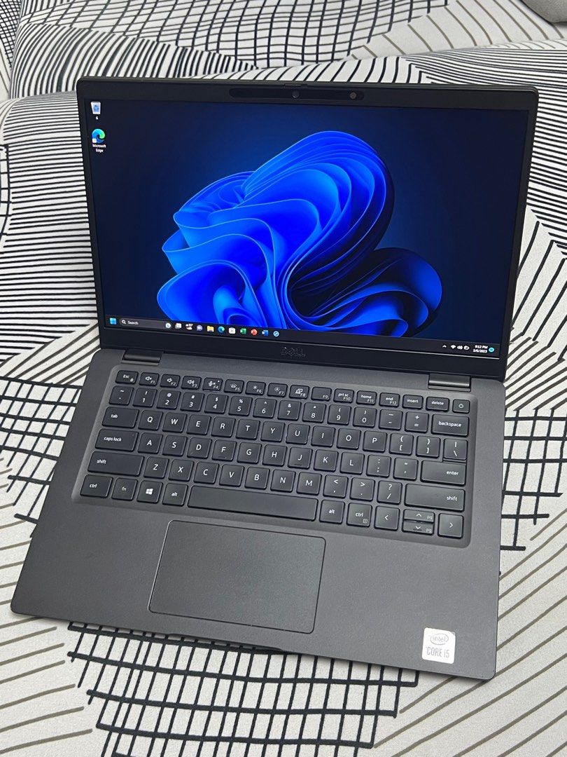 Windowsノート本体 Dell Latitude 7310 Win11/Office/8G/256GB Latitude 7310 レビュー：コンパクトでも堅牢性の高い13.3インチ