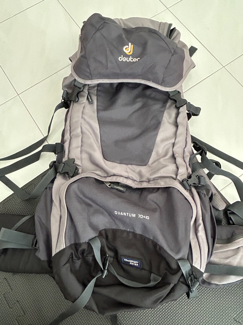 Deuter quantum 70+10 backpack with detachable daypack & transport cover
