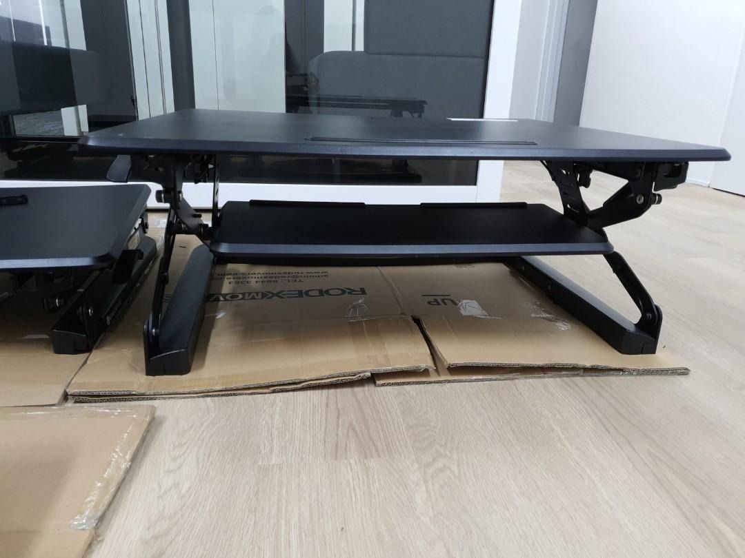 Ergoedge Riser (Category: Office & Business Technology) located in Singapore. Submitted by wiseeagle_940332 (Listing ID 1230365362, Image 1). Description: Industry Standard Sit Stand Riser from Ergoedge. Dimensions and details are in picture. It is a great model and would be amazing addition to your WFH setup. Good for posture. The sit stand desk converter lite provides you with a more affordable and economical option to your ergonomic needs. It 