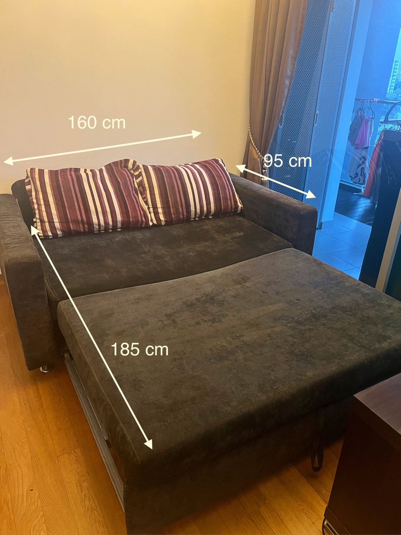 Extendable sofa bed, Furniture & Home Living, Furniture, Sofas on Carousell