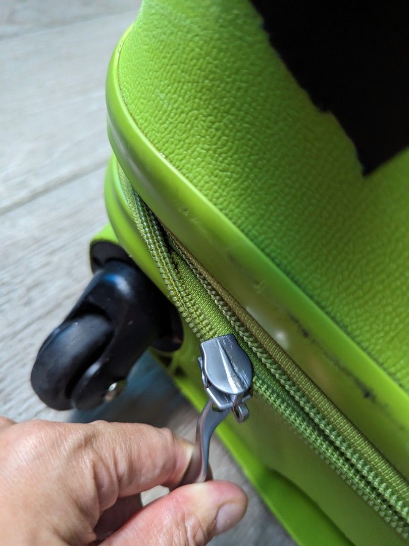 Free luggage, Hobbies & Toys, Travel, Luggage on Carousell