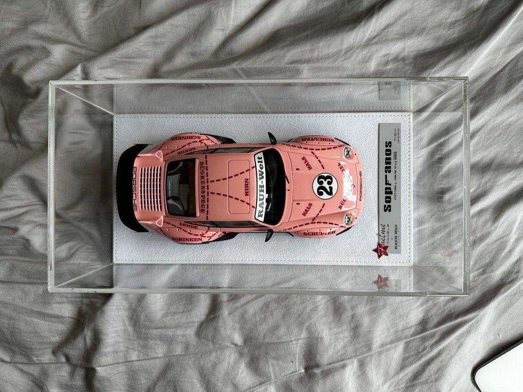 Maquette Porsche 993 RWB GT3 Rose électrique 1:18 (IG) - Résine, Détaillée, Pour Collection