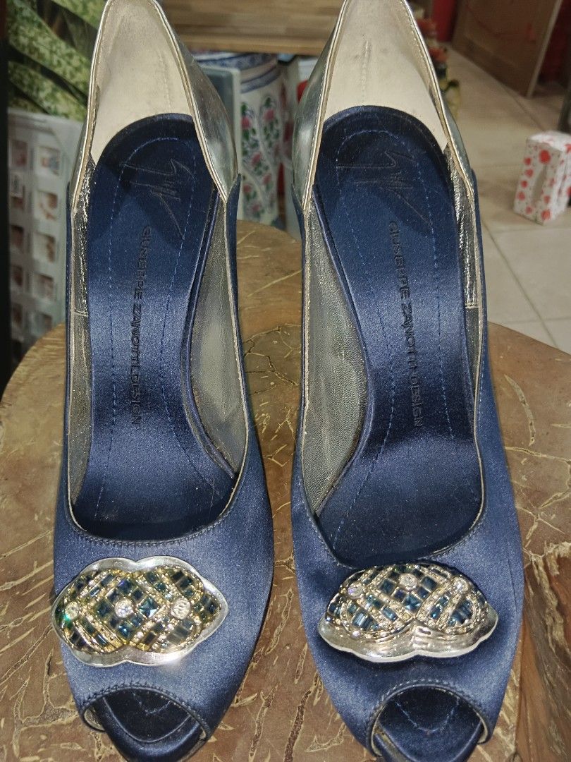 Giuseppe Zanotti Peep Toe Stiletto Pumps Women s Fashion Footwear Heels on Carousell