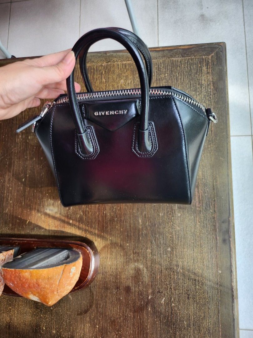 Givenchy Antigona Small