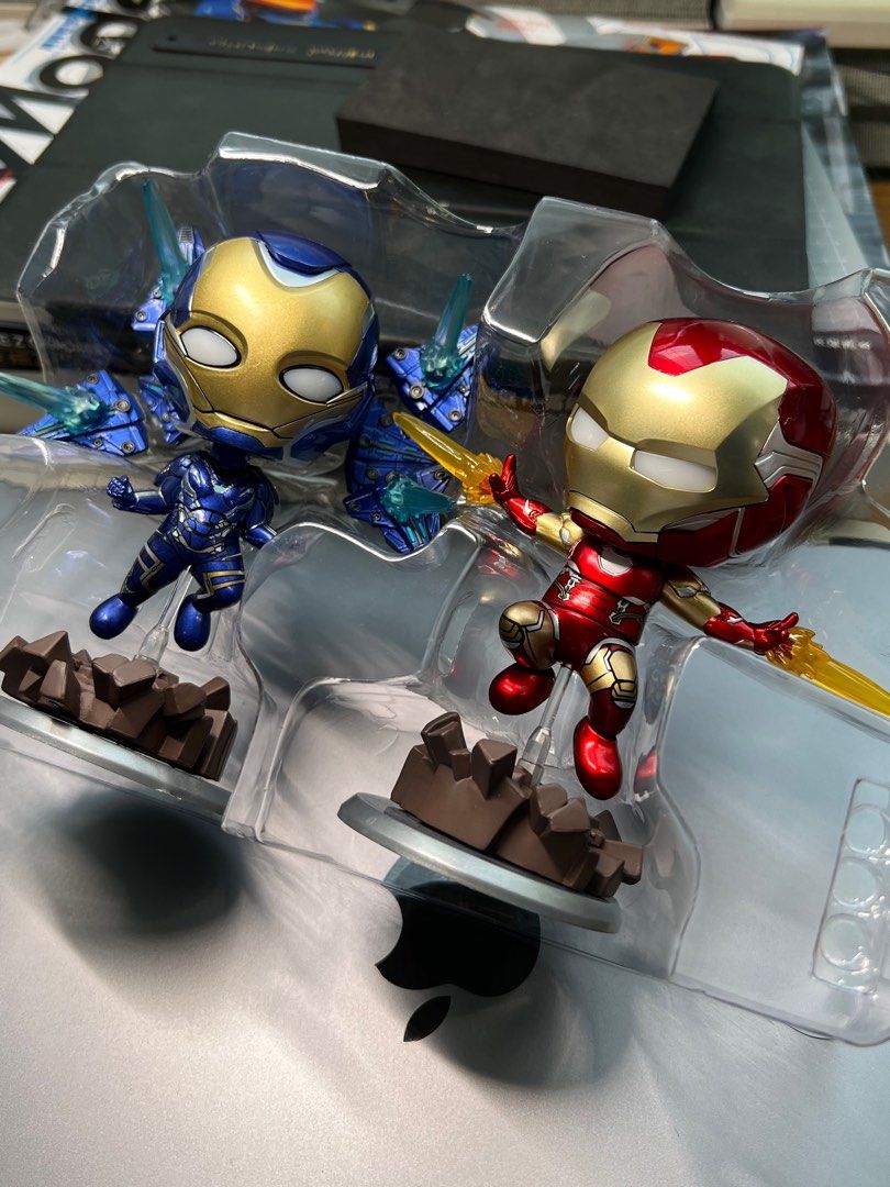 HOT TOYS COSBABY AVENGERS ENDGAME IRON MAN MARK 85 AND RESCUE