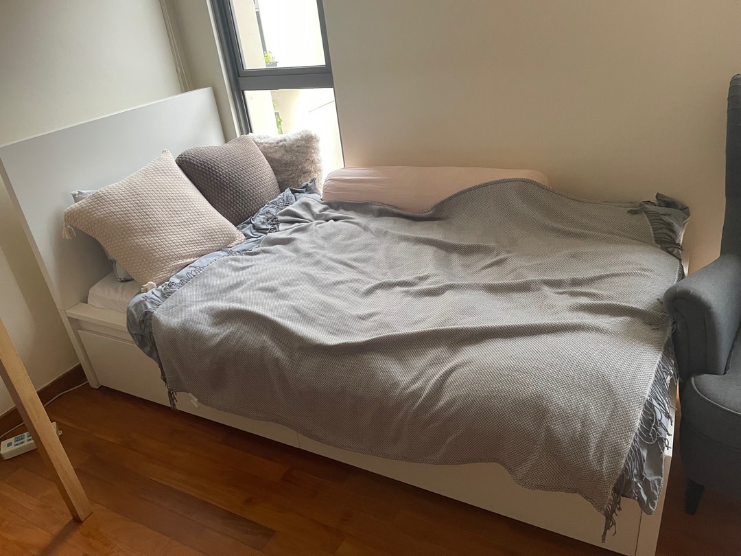 IKEA Malm bed with two drawers, Furniture & Home Living, Furniture, Bed