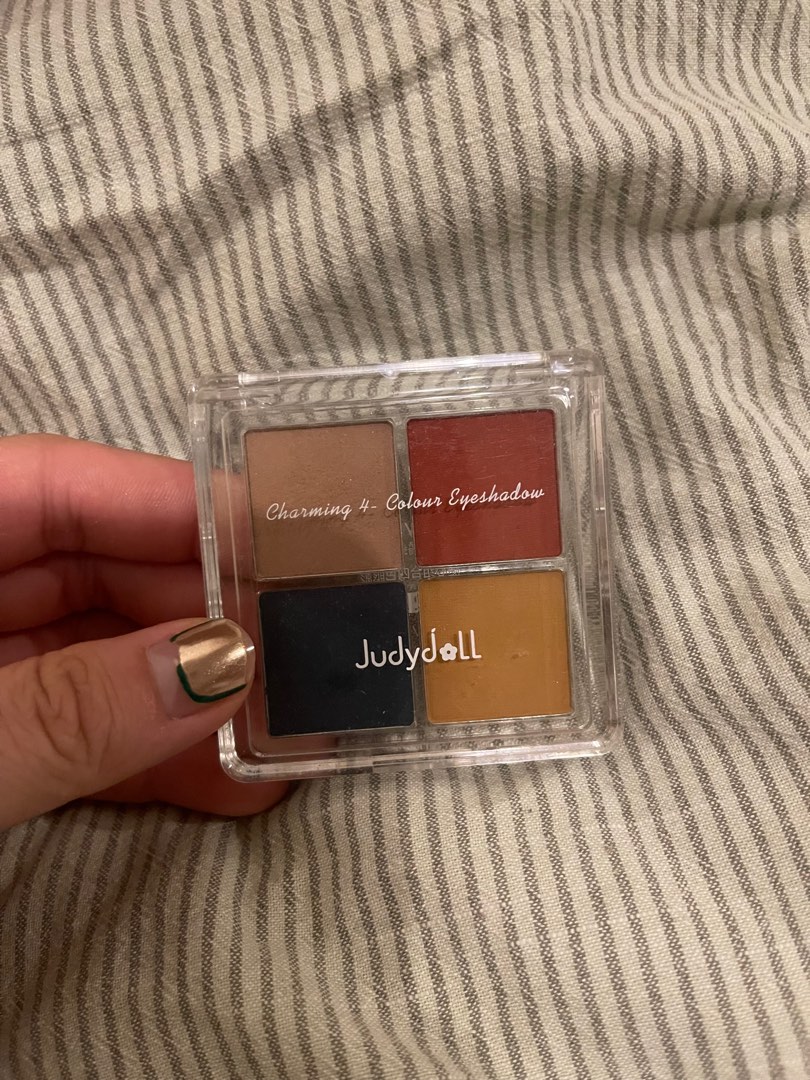 Judy doll eyeshadow, 美容＆化妝品, 健康及美容 - 皮膚護理, 化妝品 - Carousell