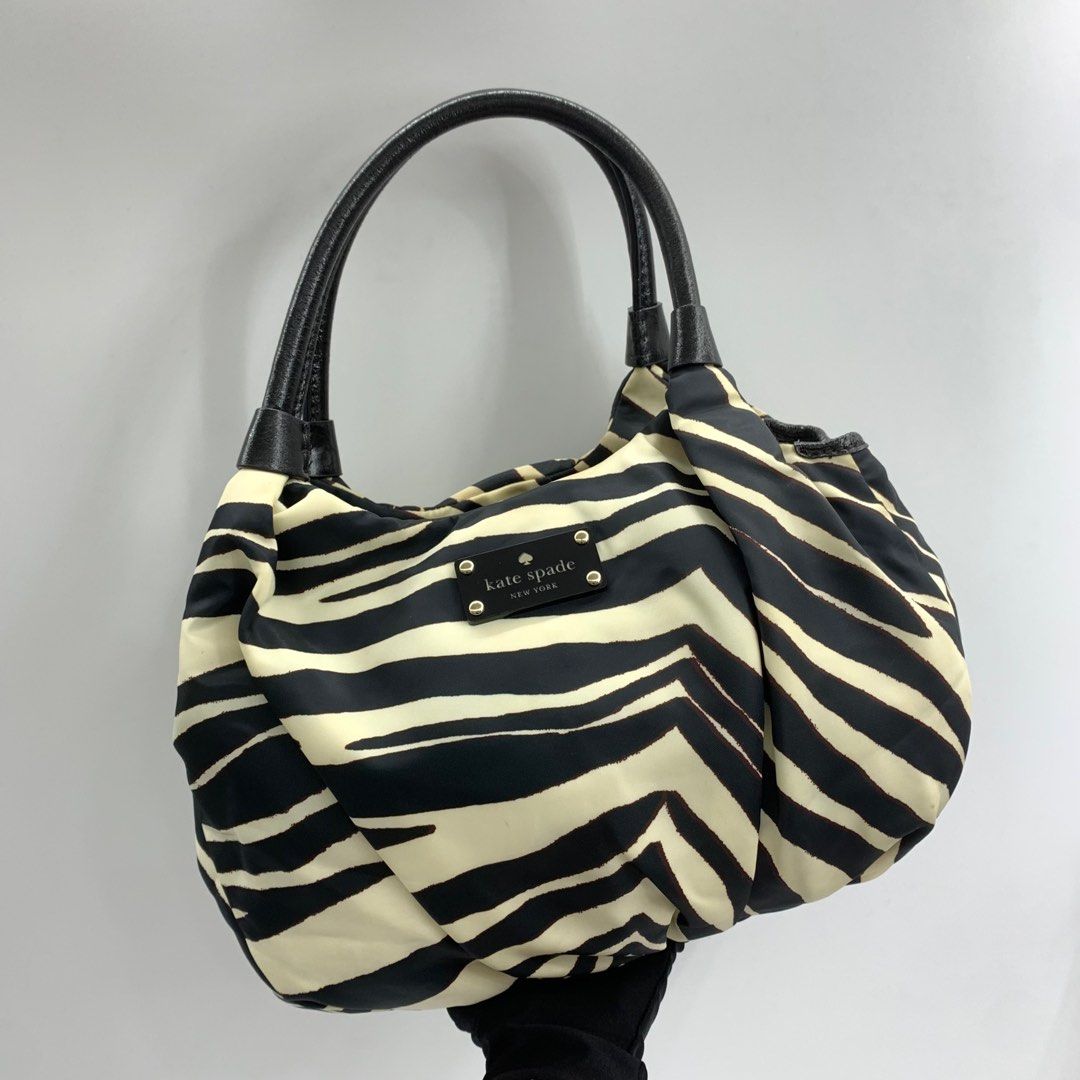 Kate Spade shoulder bag, Luxury, Bags & Wallets on Carousell