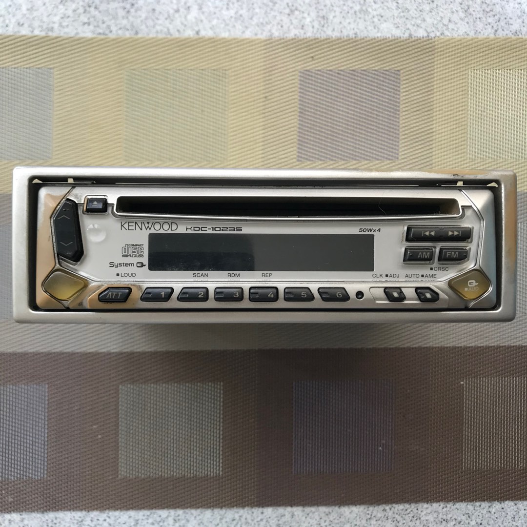 Kenwood car radio with CD, Auto Accessories on Carousell