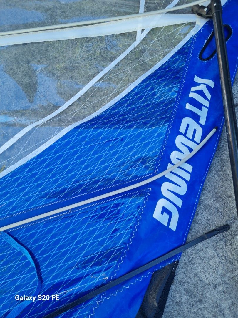 KiteWing Handheld Wing Sail, Sports Equipment, Sports & Games, Water