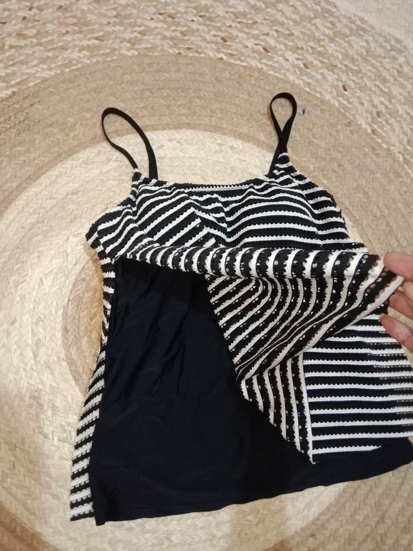 Croft & barrow swimsuits top