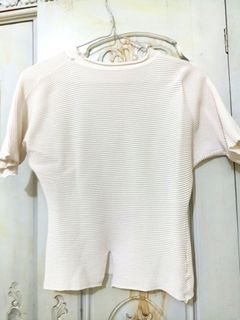 (Kategori: ) berada di . Dikirim oleh deviwenike27 (ID iklan 1230465396, Gambar 1). Deskripsi: .