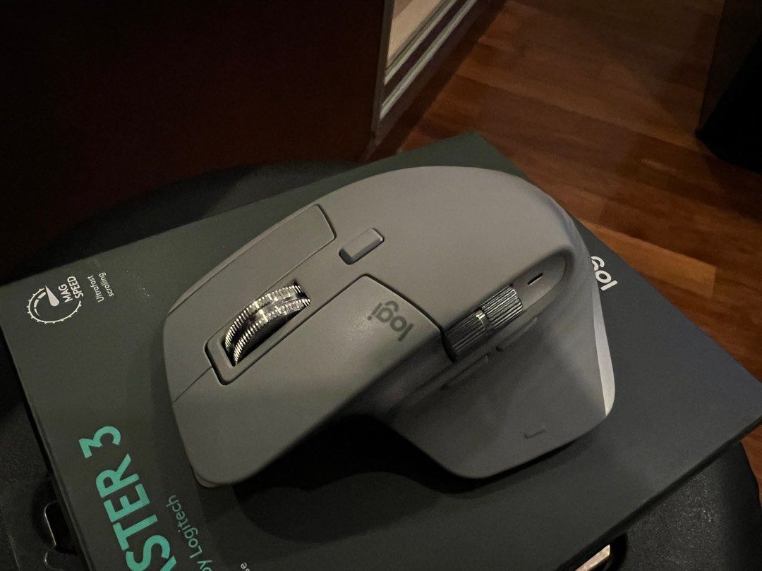 Logitech MX Master 3 Mid Grey, Computers & Tech, Parts & Accessories
