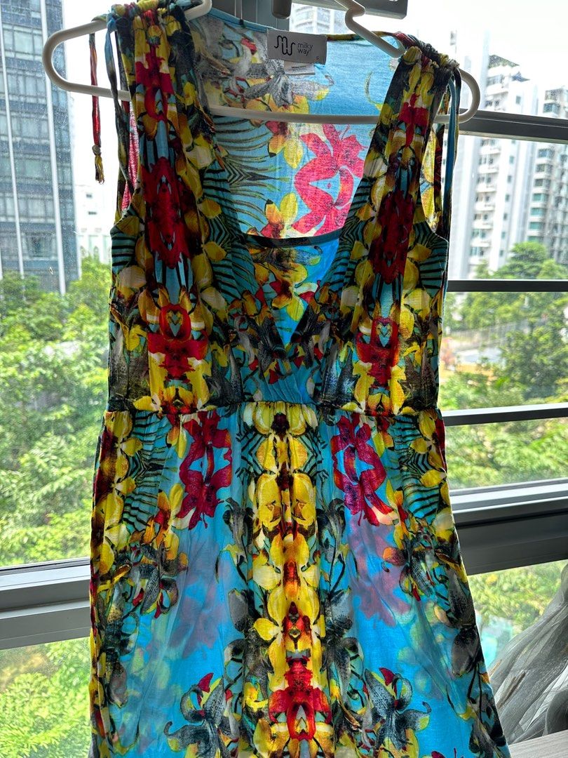tropical print maxi dress