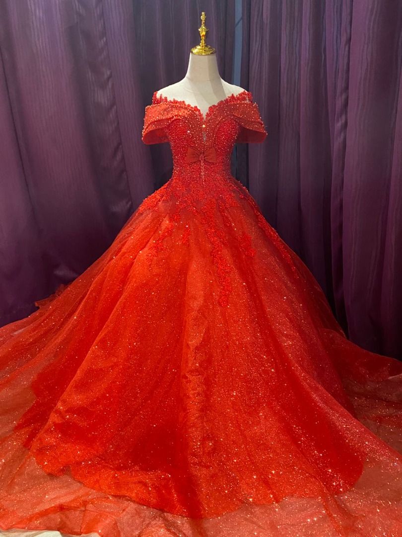 slim fit dress slacks Ball Gown Quinceanera Dress with Tulle Cape