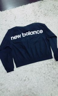 New balance hoodie top