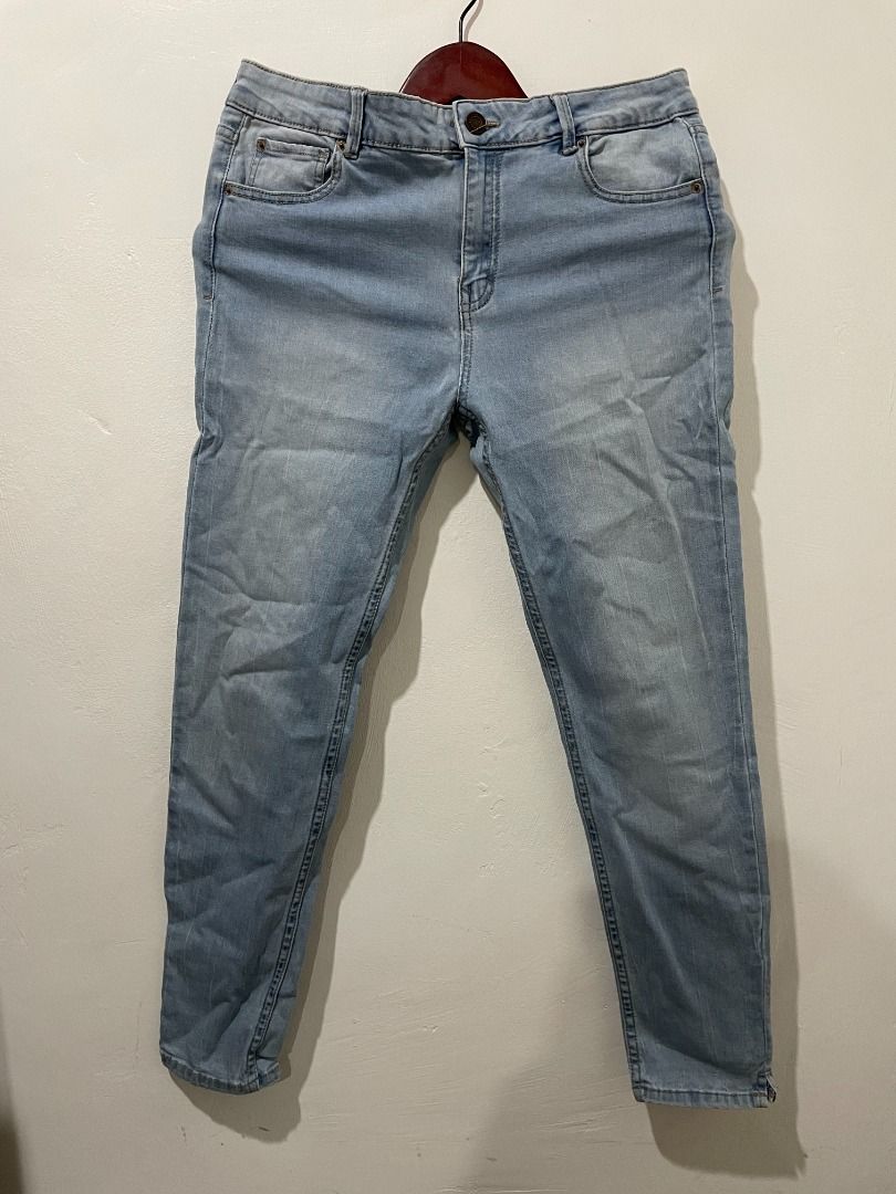 New Pull&Bear Jeans (Category: Jeans) located in Manila. Submitted by levinc (Listing ID 1230508551, Image 1). Description: .