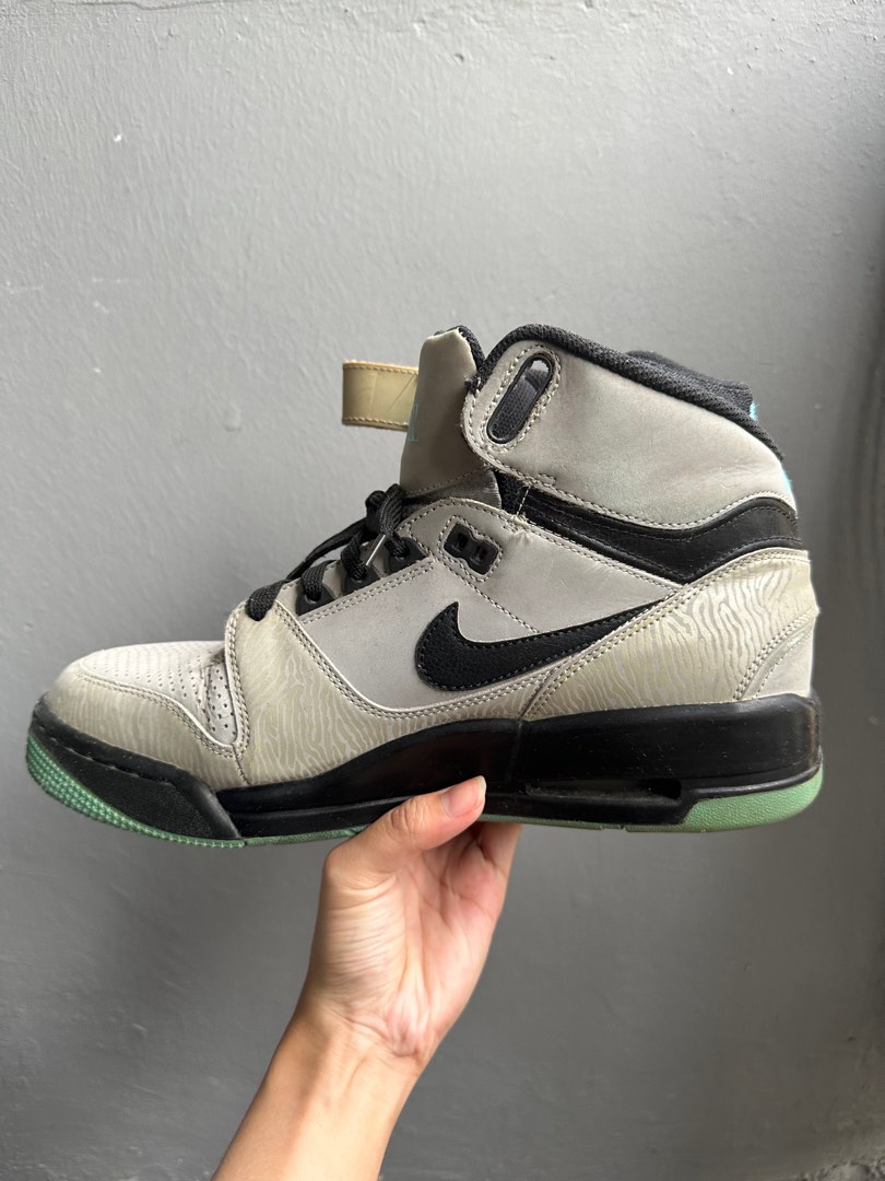 Nike Air Revolution Dunk Men s Fashion Footwear Sneakers on