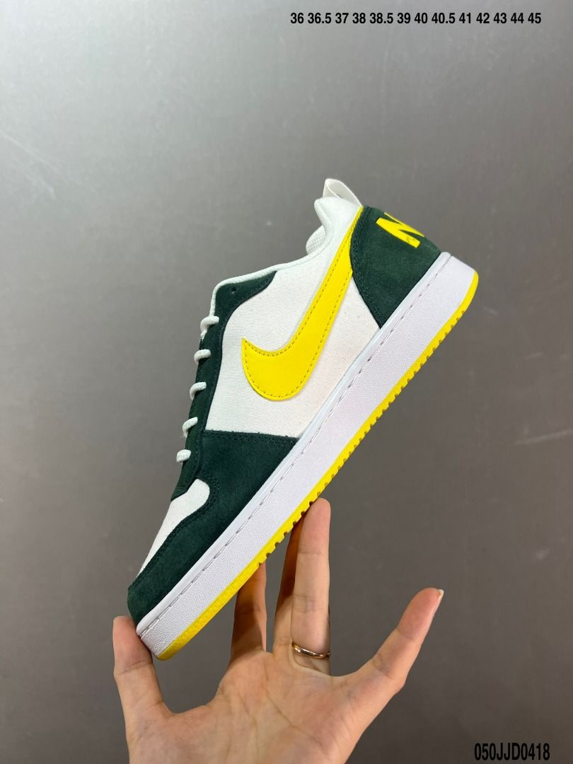 nike court borough 42