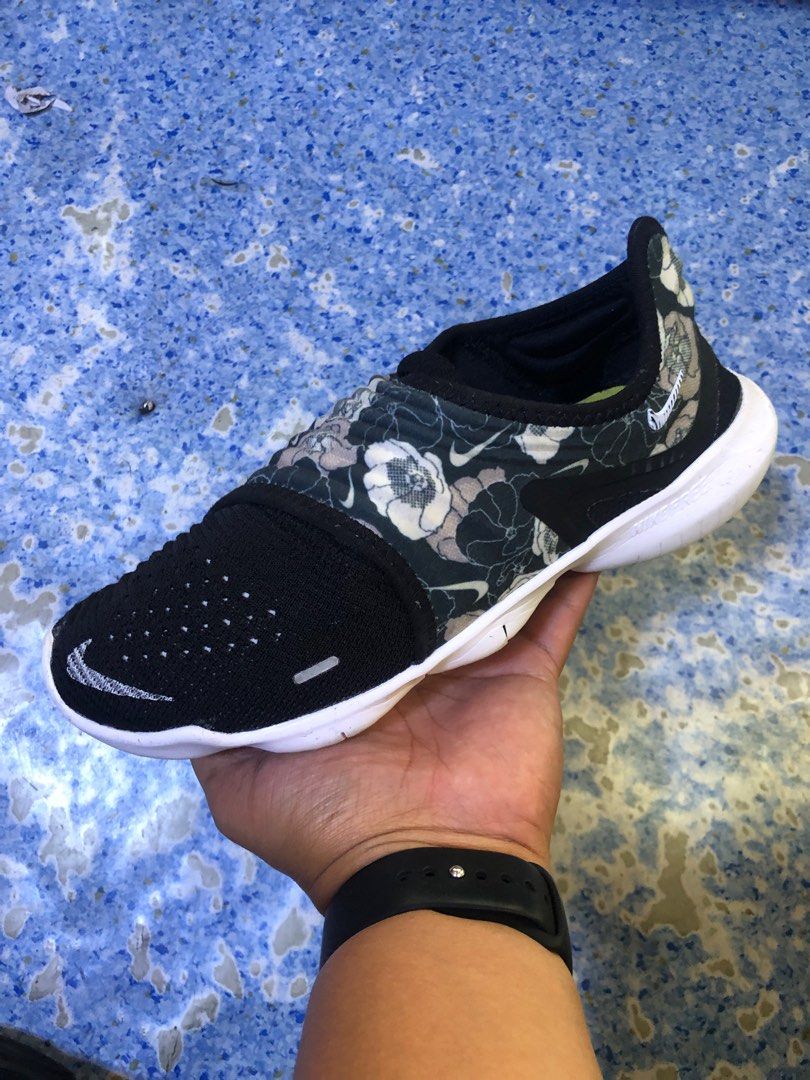 Nike Free Flyknit 3.0 Slip On Black Floral Running Shoes 8 US L Women s Fashion Footwear Sneakers on Carousell