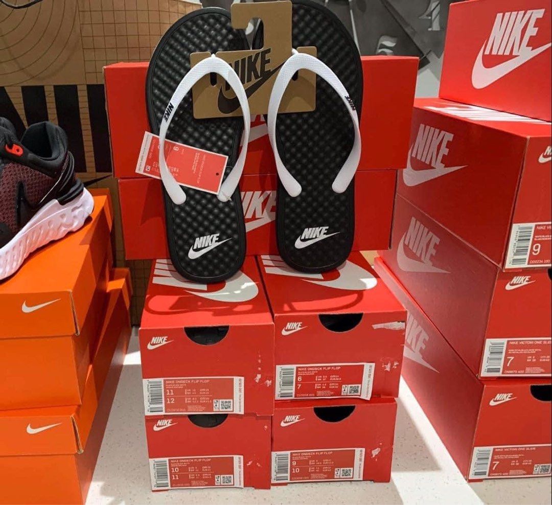Nike slippers men, Men's Fashion, Footwear, Slippers & Slides on Carousell