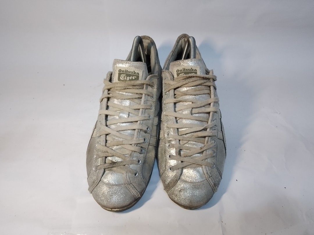 onitsuka tiger size 8