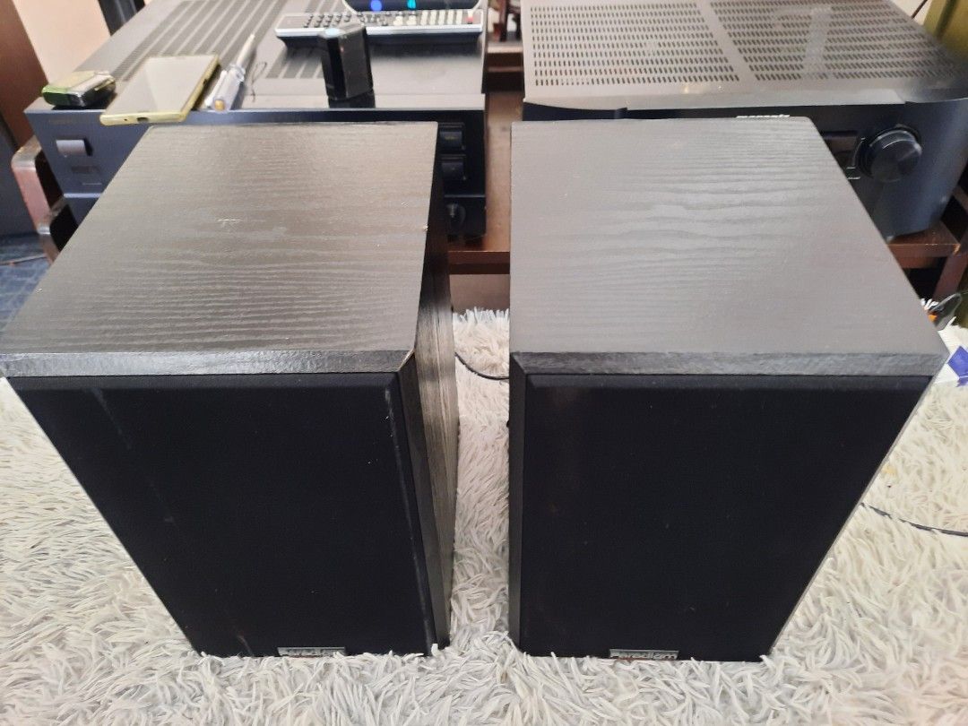 Paradigm performance shop series speakers