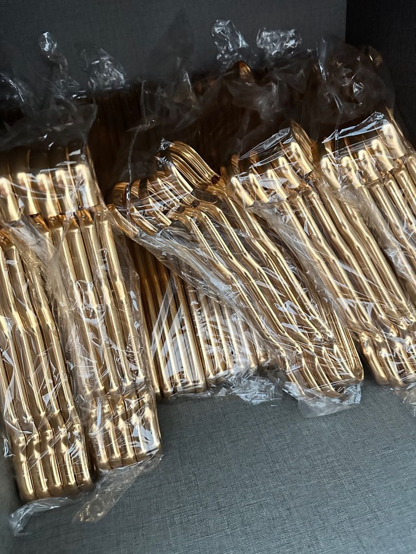 Premium matte gold hangers (1.2cm thick), Furniture & Home Living, Home