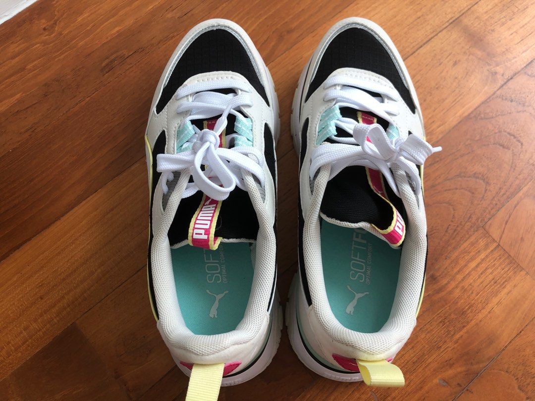 Puma women sneakers, Women's Fashion, Footwear, Sneakers on Carousell