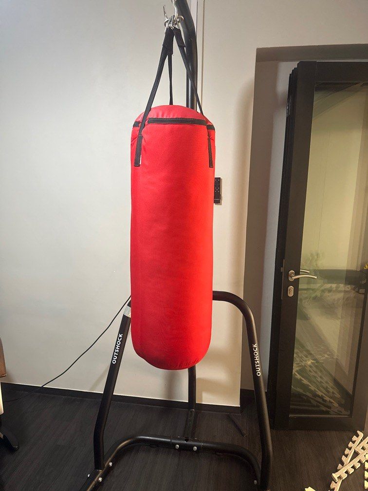 Punching bag set (with the stand), Sports Equipment, Other Sports