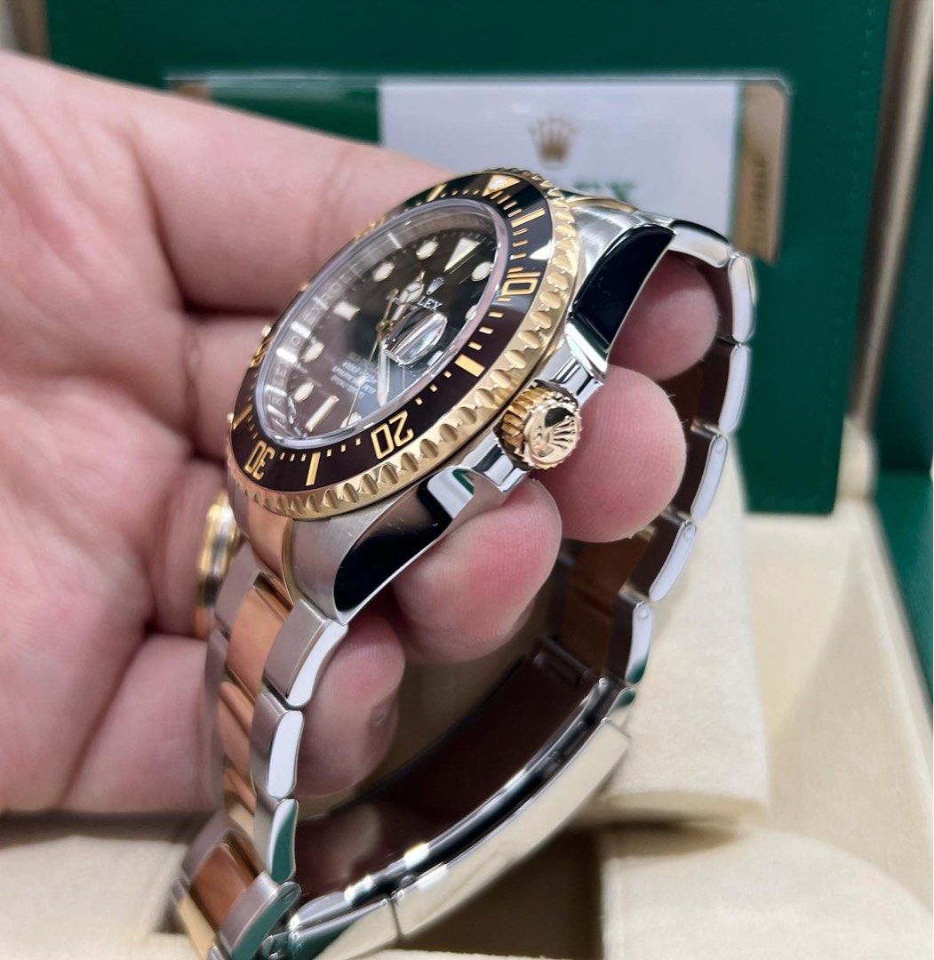 Rolex discount submariner 43mm