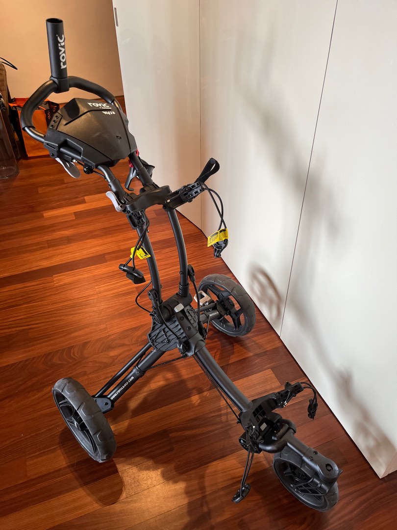 ROVIC GOLF BUGGY CART RV1S SWIVEL SILVER/BLACK, Sports Equipment