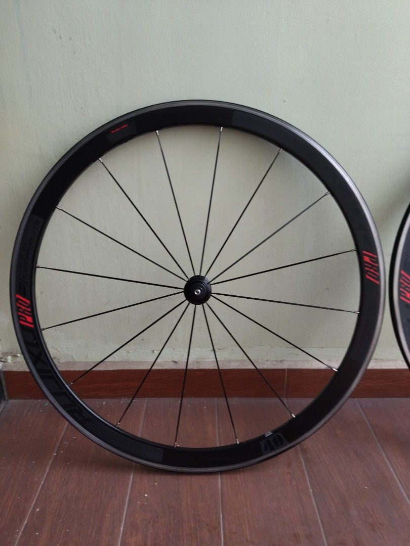 Rujixu Rims 40mm 700cc road, Sports Equipment, Bicycles & Parts, Parts ...