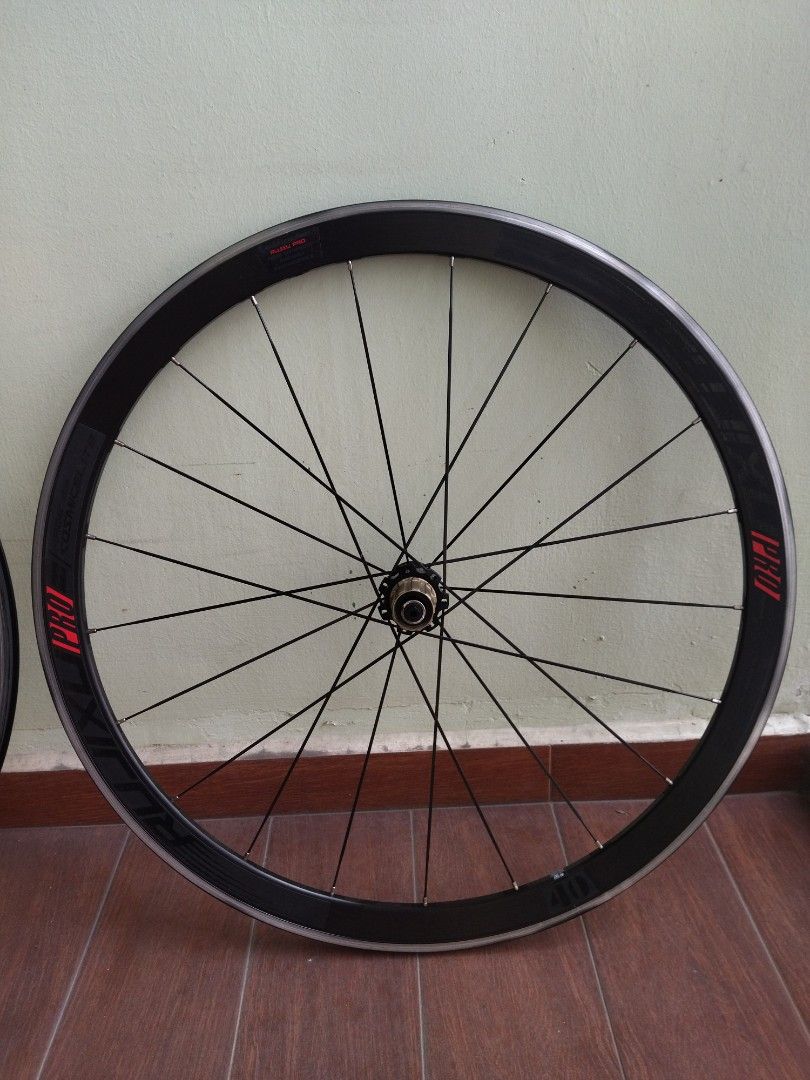 Rujixu Rims 40mm 700cc road, Sports Equipment, Bicycles & Parts, Parts ...